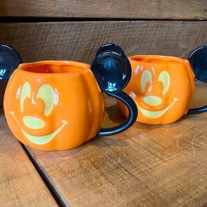Set of large Disney Mickey Mouse pumpkin jack-o-lantern mugs, NEW